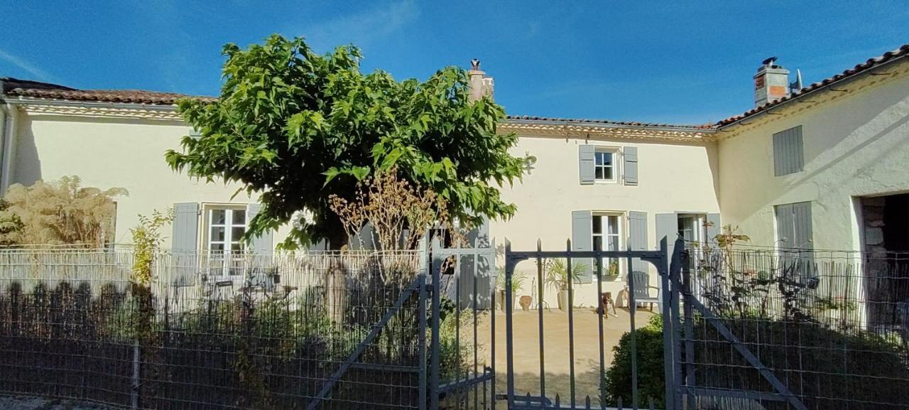 Campagne Et Mer Saint-Andre-de-Lidon Exterior photo